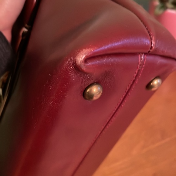 Vintage Etienne Aigner handbag - Picture 9 of 17